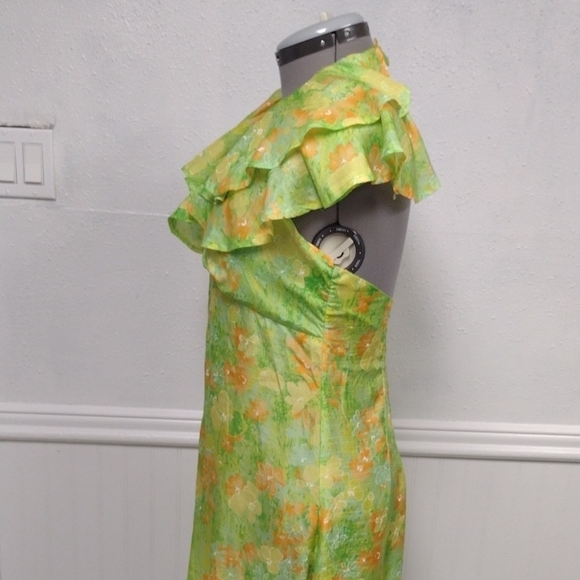 Made In House, Floral Vintage Vibrant Long Sleeve Dress in Green and Orange - Picture 6 of 16